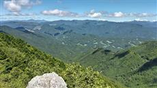 八起白鷲岩からの眺め（工石山）